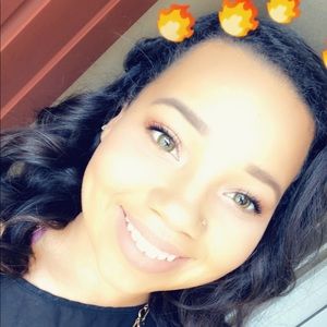 Meet your Posher, Ashlyn